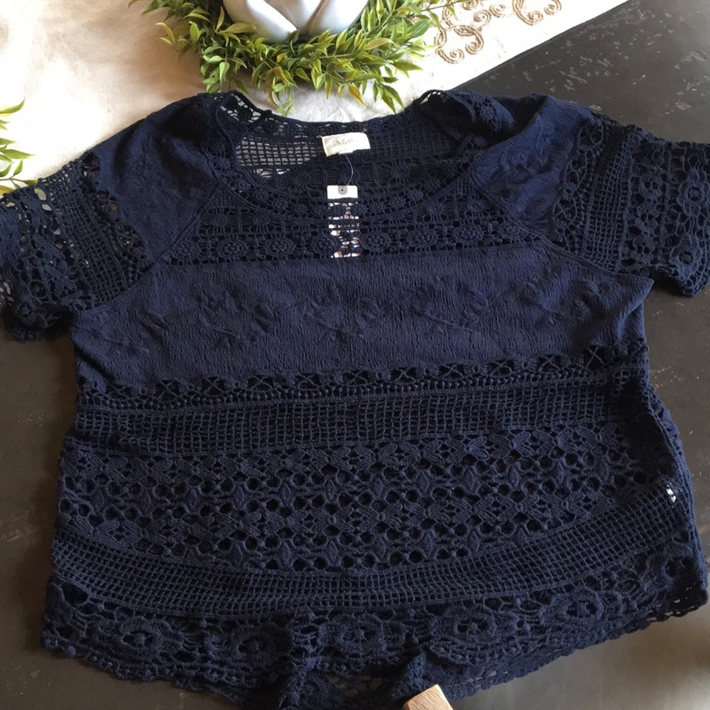 Size large navy Anthropologie top